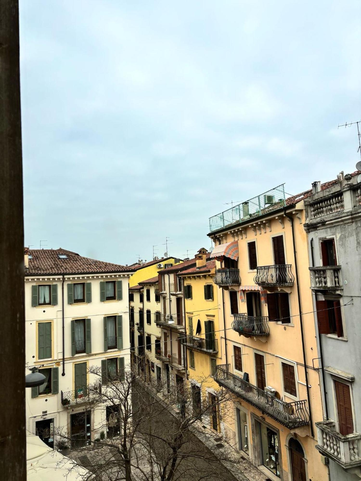 Apartament Residenza Pozzani Werona Zewnętrze zdjęcie